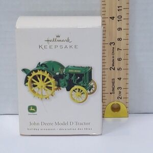 2010 Hallmark Keepsakes John Deere Die Cast Tractor Christmas Ornament NIB